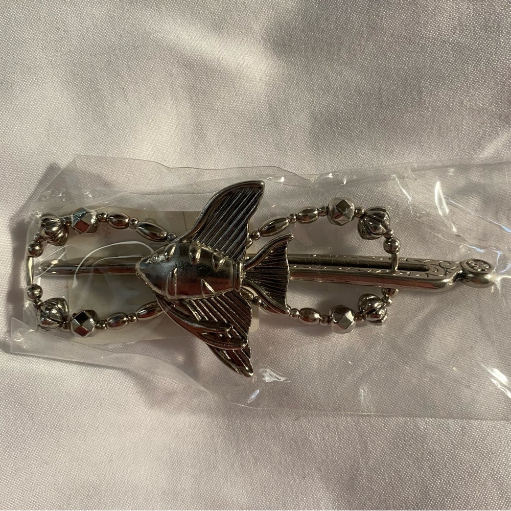 Lilla Rose Angel Fish‎ in Silvertone Medium Hair Flexi Clip New! Sealed! #3917